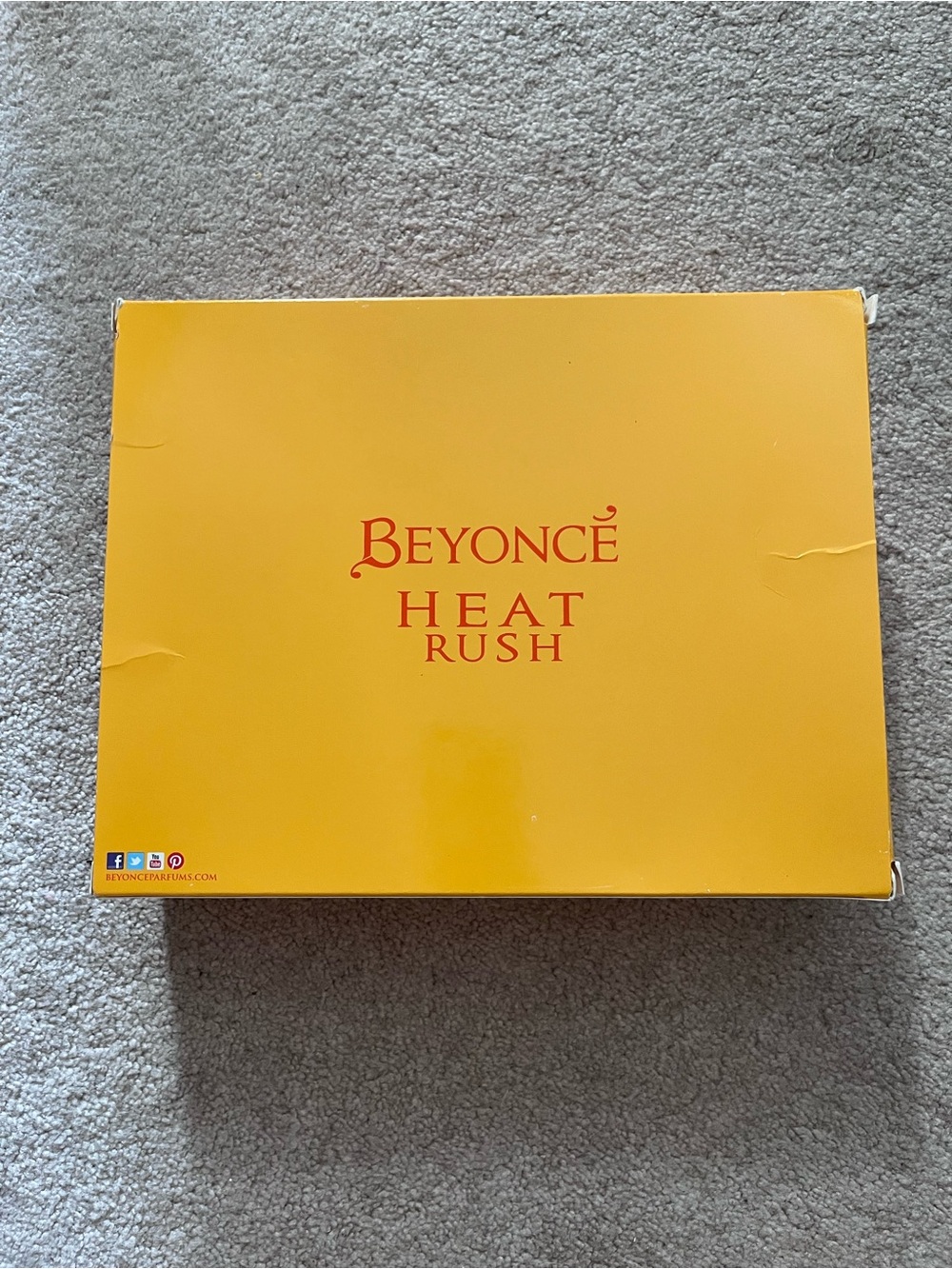 Rare- Vintage Unopened Heat Rush Women's Fragrance Gift Set - Orange/Pink - Picture 2 of 5